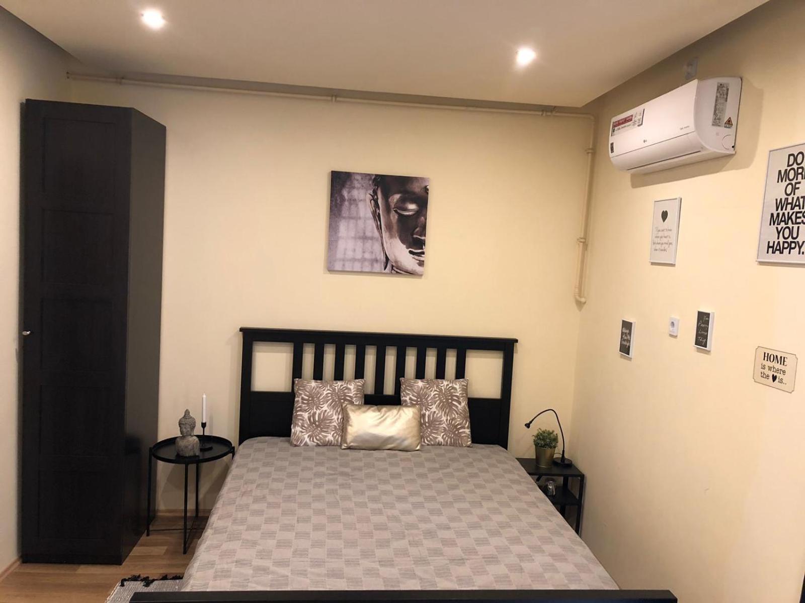 Black & White Apartments • Black Eger Extérieur photo